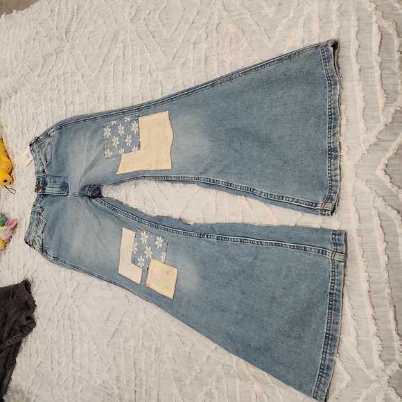 Billabong/Wrangler Super Flare patch jeans size 26, new with tags! - Picture 6 of 16